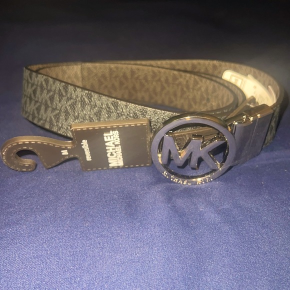 NEW reversible Michael Kors belt. - Picture 1 of 4